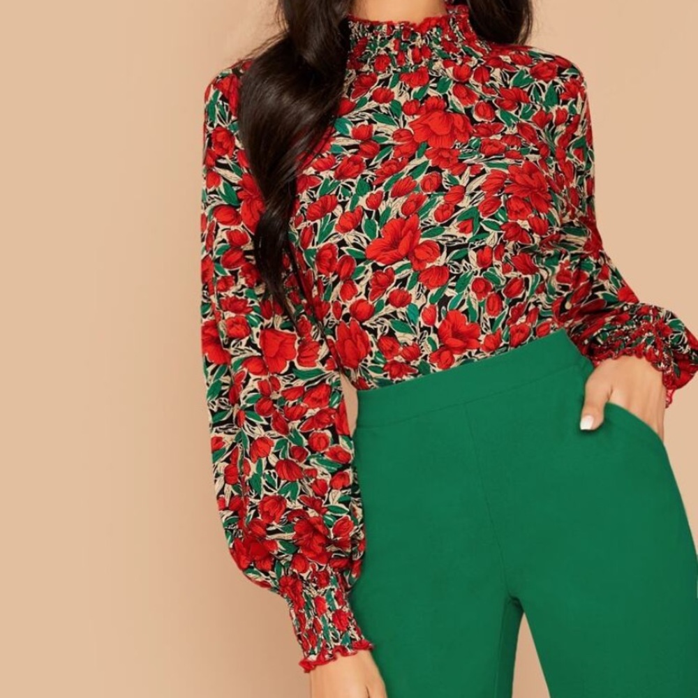 Shirred Neck Balloon Sleeve Floral Print Top